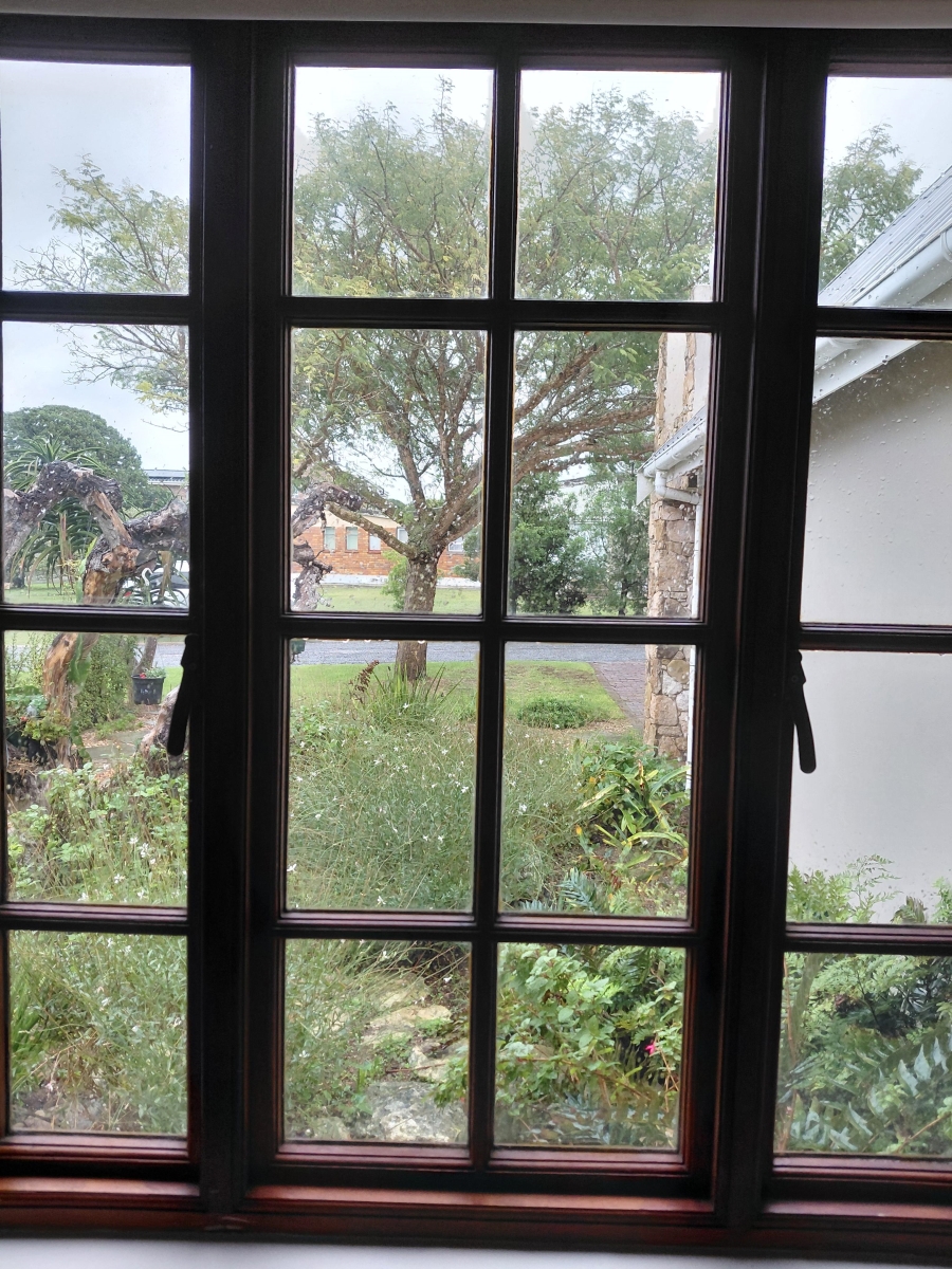5 Bedroom Property for Sale in Fynbosstrand Western Cape